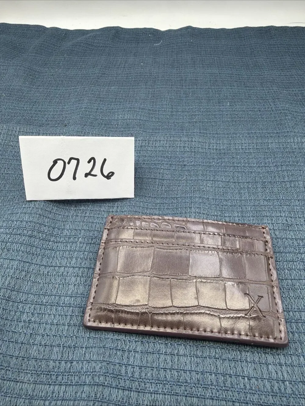 Vintage/Pre-Owned Twisted X Brown Alligator Print Leather Card Holder Wallet